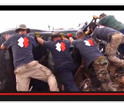 Team Rubicon lifting car
