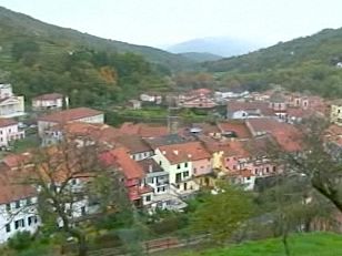 italian-village-varese-ligure.jpg
