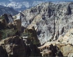 Utah mountains dessert-newsvideo
