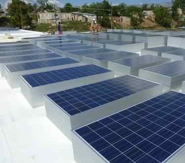Solar panels at Mirebalais’ new hospital (Photo: PIH)