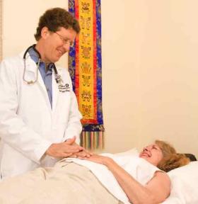 Dr. Eliaz uses citrus pectin to help stage-4 cancer patients