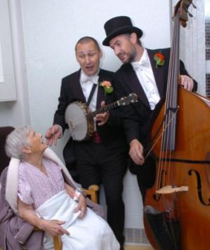 music-in-hospitals-byrichard-holton.jpg