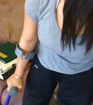 paralyzed girl walks again