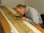 dead-sea-scrolls-examined.jpg