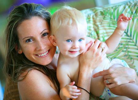 mother daughter happiness