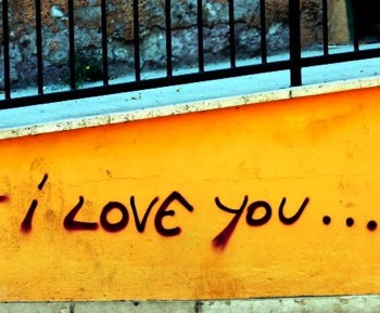 love-you graffiti by Clarita via morguefile