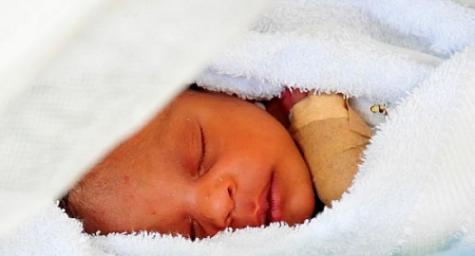 18-day-old-rescued-haiti-elizabeth.jpg