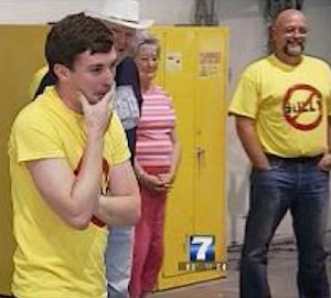 gay student gets auto repaired