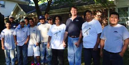roofers complete charity project-AngiesList