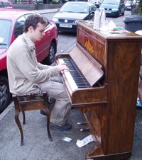 streetpiano
