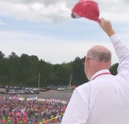 flash mob principal-Hingham