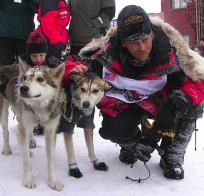 Sled dogs with Mitch Seavey, FB-photo
