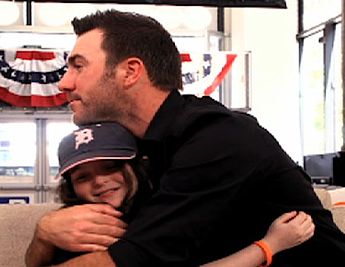baseball fan kid w Justin Verlander-MLBvideo