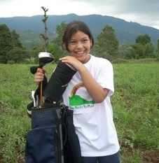 brazil-kids-learn-golf.jpg