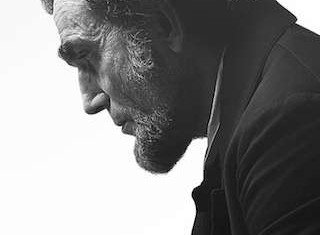 It’s Time for a Hero: Lincoln Opens in Theaters Friday to Gushing Reviews Lincoln film stars Daniel Day Lewis-websitephoto
