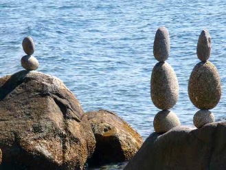 balancing rocks 3 Pacific ocean-sm