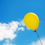 balloon-in-sky-by-incurable-hippie