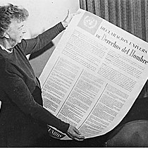 eleanor-roosevelt-w-declaration.jpg