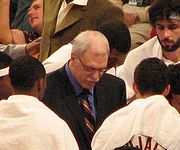 phil_jackson-coaching-lakers.jpg