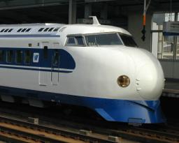 shinkansen-gnu-fukuyama.jpg
