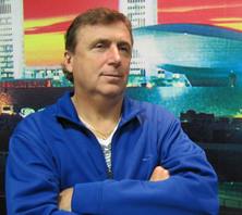 Charles Muller wins Sears unsung hero contest