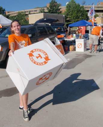 Photo from UT Recycling, game-day means extra bins