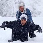 obama plays in snow with daughter