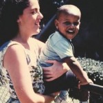 Barack Obama, 2 years old, with mother