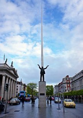 Jim Larkin statue in Dublin, by Jaqian on Wikipedia