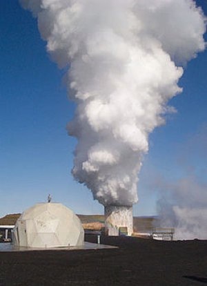 A geothermal borehole near Reykjavik, photo by Yomangani