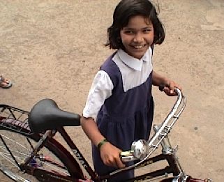Bike helps girls in India - photo from CurrentInternational.org