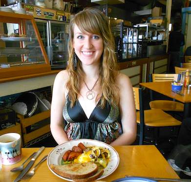 Breakfast with Strangers - Hannah in Portland