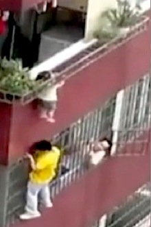 toddler dangles from neck china rescue