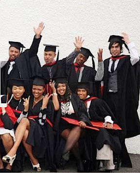 Graduates in SA Business school-Expressions Photography
