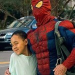 Spiderman window washer w/ girl -Tampa Bay Times Video