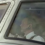 airline pilot AmericanAirlinesAdvertisement
