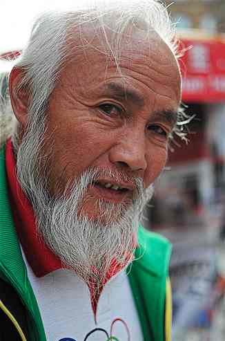 Chinese Olympics fan Chen-R Schofield-flickr-cc