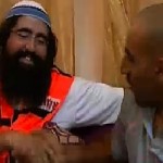 Israeli Arab meet after rescue-NewsVid