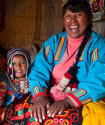 Peruvian Natives with crafts-Pro Mujer