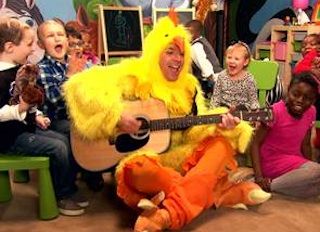 Jimmy Fallon in chicken suit-TODAY