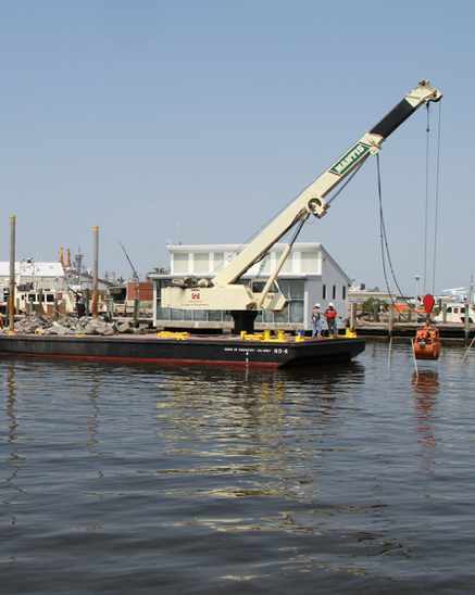 barge begins oyster reconstruction-ArmyCorps