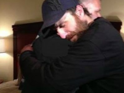 hug from homeless-to hotel mngr-Atlanta-JCvid