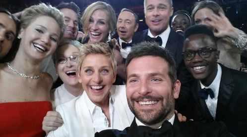 Oscar selfie-Twitter