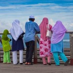 Muslim family in colors-Jim Boud-CC-flickr