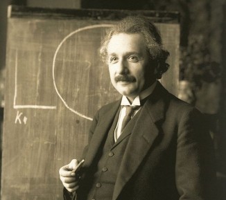 Einstein_1921_por_F_Schmutzer-wikipedia