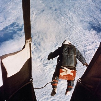 Captain-Kittinger-record-skydive-jump-USAF
