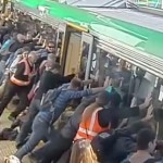 train-car-commuters-subway-rescue