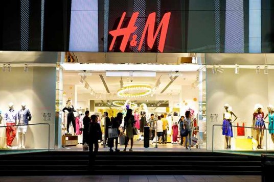H&M Partners With UN to Improve Garment Industry Labor Practices - Good ...