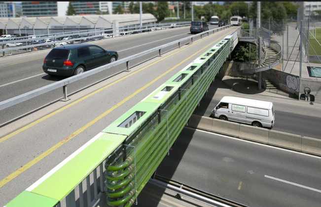 algae-biofuel-highway-CloudCollective