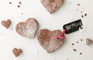 heart-cookies-Be Mine-GreystonBakeryFB